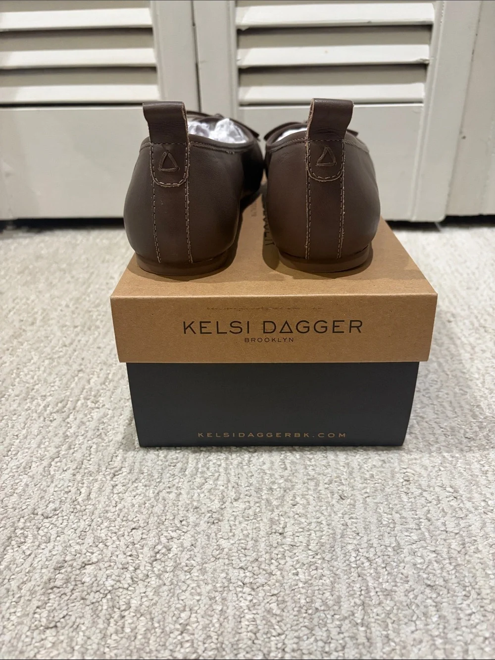 Kelsi Dagger Brooklyn Frankie Ballet Flats